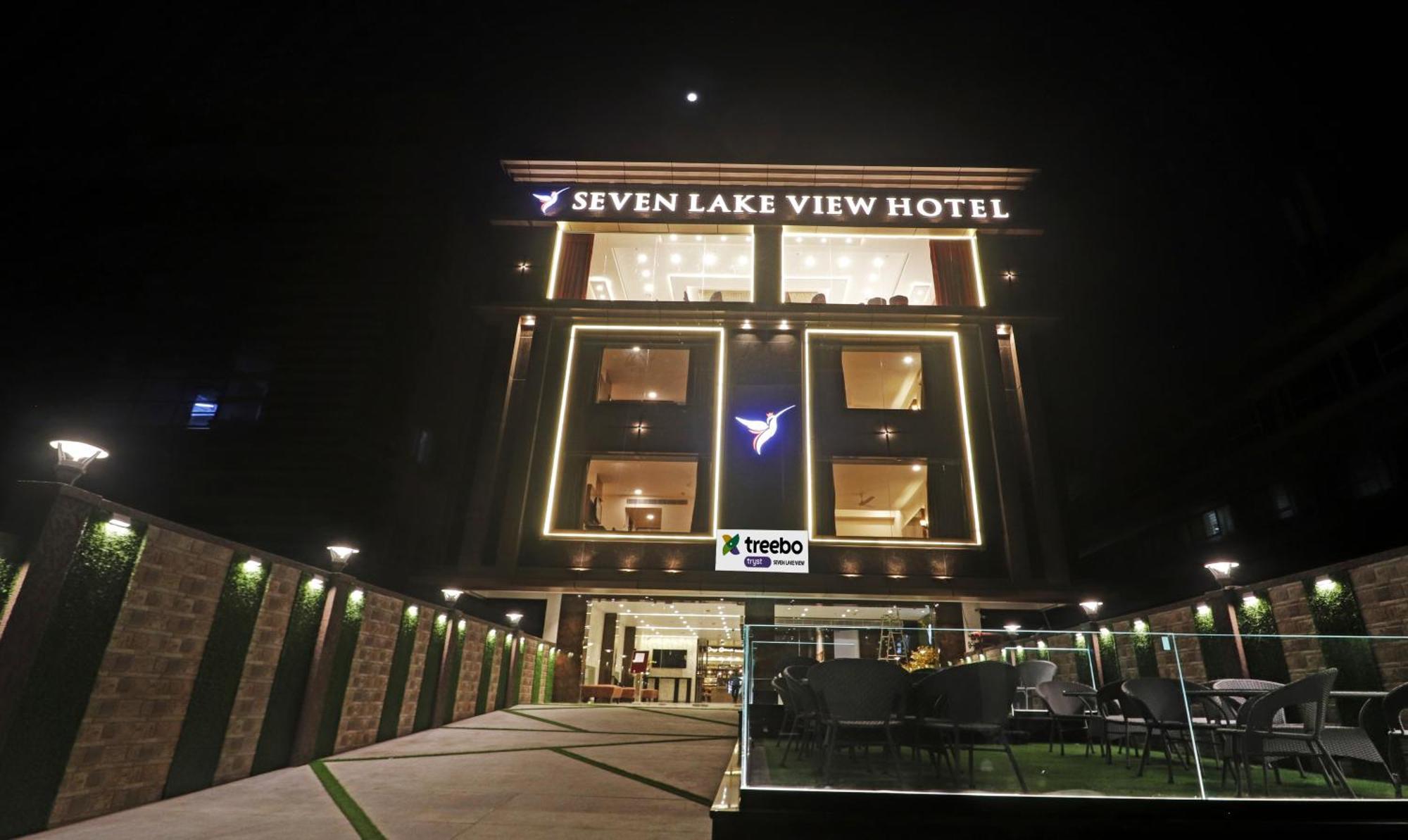 Treebo Premium Seven Lake View Hyderabad Exterior photo