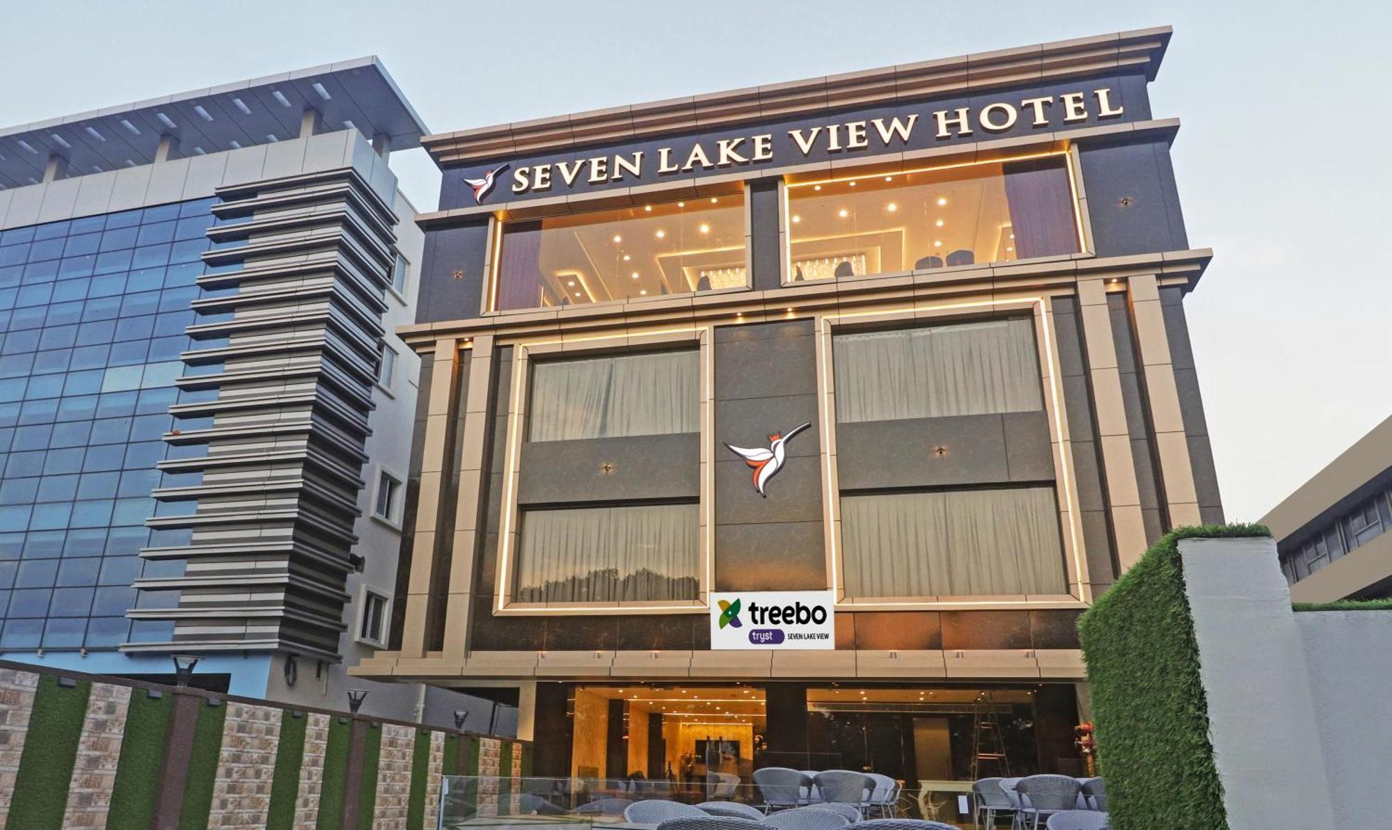 Treebo Premium Seven Lake View Hyderabad Exterior photo