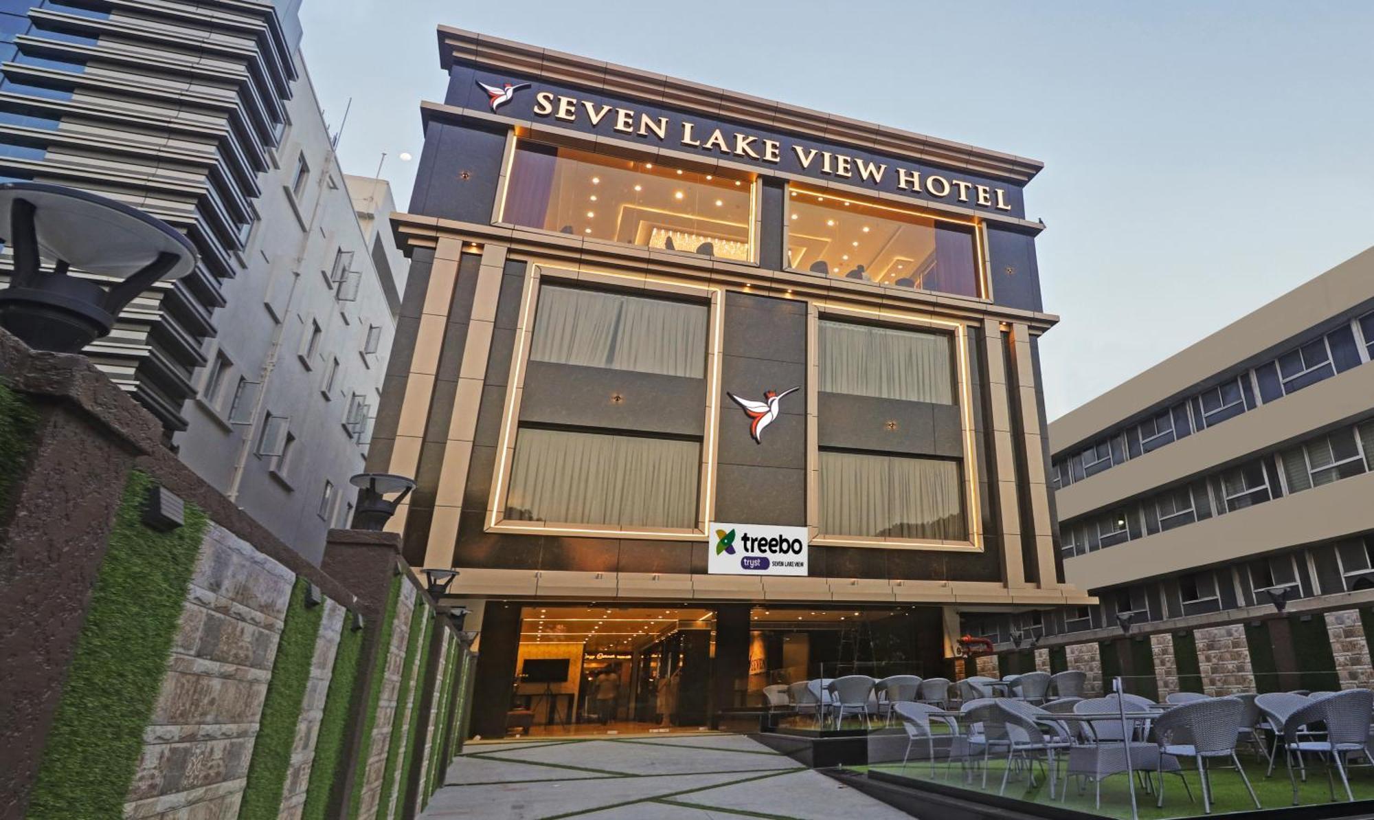 Treebo Premium Seven Lake View Hyderabad Exterior photo